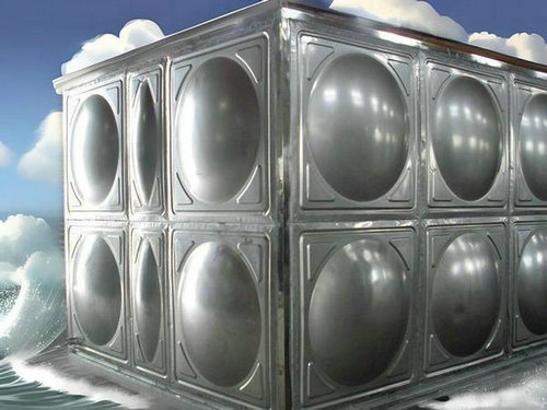 清潔信陽不銹鋼消防水箱的費用大概是多少?